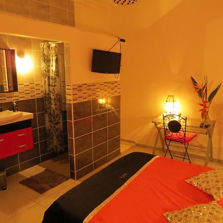 Corbeille D'Or Bed & Breakfast แซ็งต์หลุยส์ ภายนอก รูปภาพ