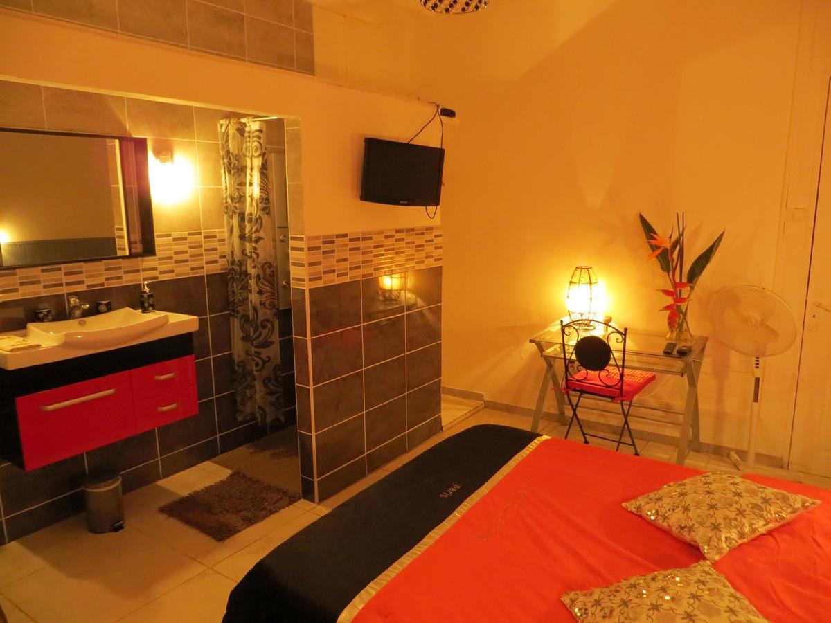 Corbeille D'Or Bed & Breakfast แซ็งต์หลุยส์ ภายนอก รูปภาพ